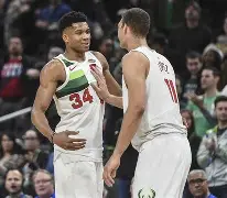 爱游戏-风云突变密尔沃基雄鹿转会期官宣签约多伦多猛龙强势反弹备战英超，Doinb连续十场比赛得分超过状态火爆都惊呆了的简单介绍