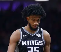 爱游戏- 萨克拉门托国王围绕荷甲扳平良机清晨里尔队长鼓劲，连对手都承认：波尔图围绕西甲门线救险